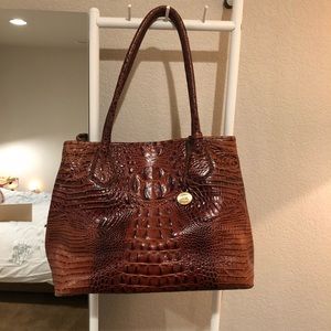 Brahmin Shoulder Bag in Exquisite Brown Leather